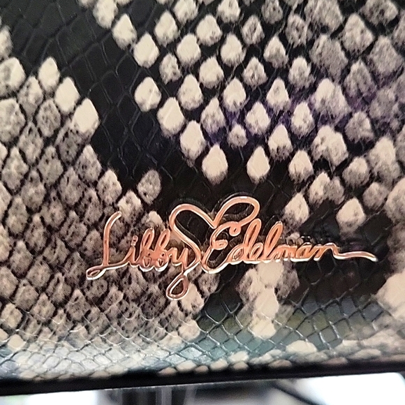 Libby Edelman - Picture 2 of 5